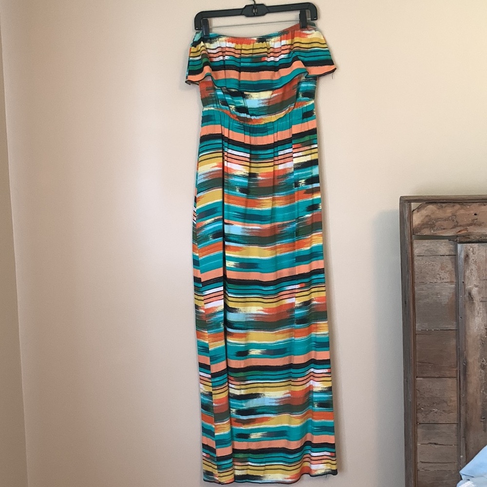 Trixxi women’s maxi dress.